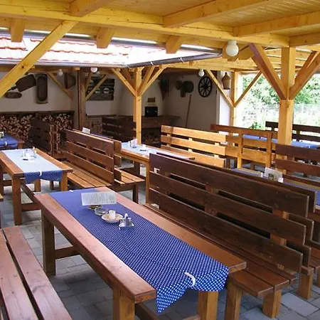 Inn Bordo Hordo Fogado Lukacshaza